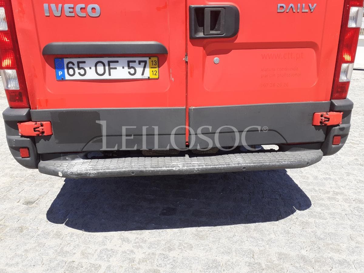 Iveco Daily 35C15 · Ano 2013 — imagem 21