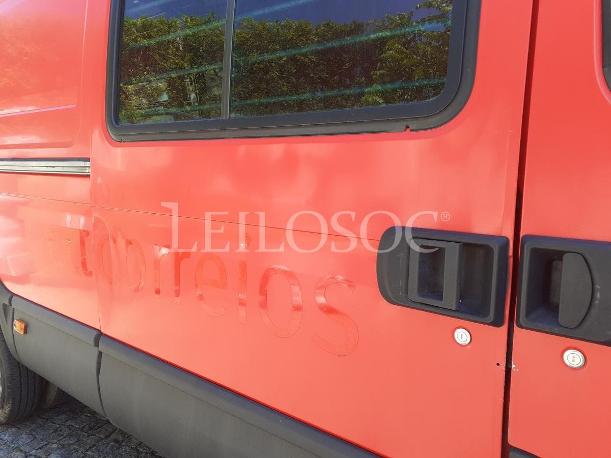 Iveco Daily 35C15 · Ano 2013 — imagem 23