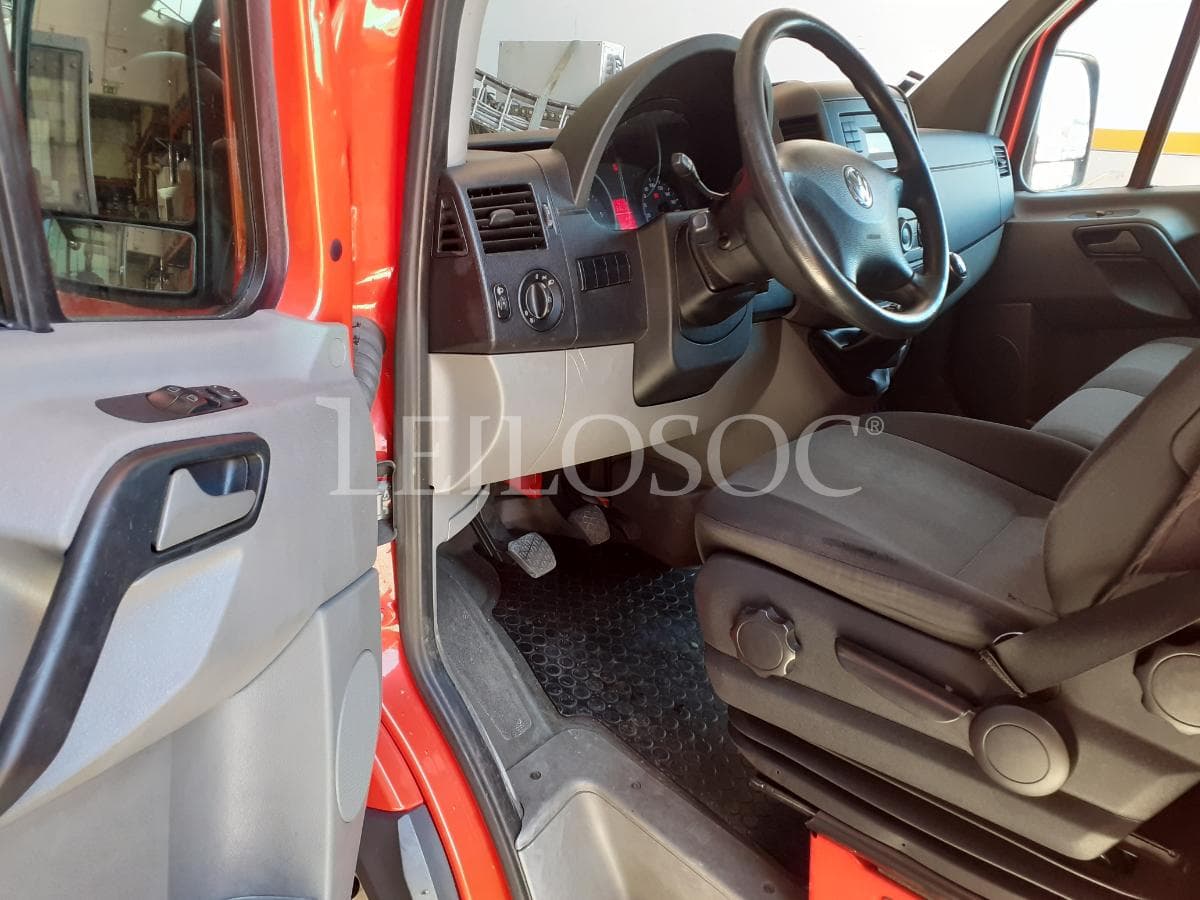 Volkswagen Crafter 2.0 TDI · Ano 2014 — imagen 7