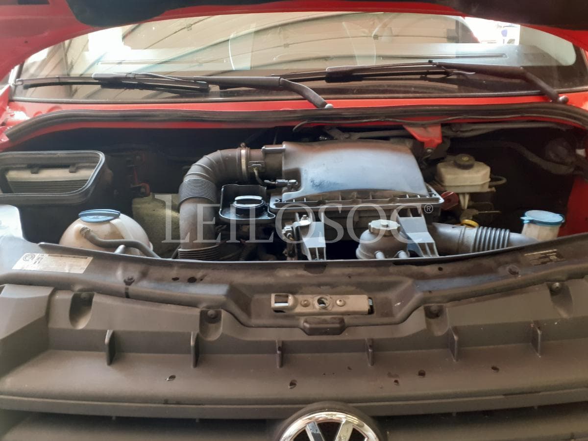 Volkswagen Crafter 2.0 TDI · Ano 2014 — imagen 24