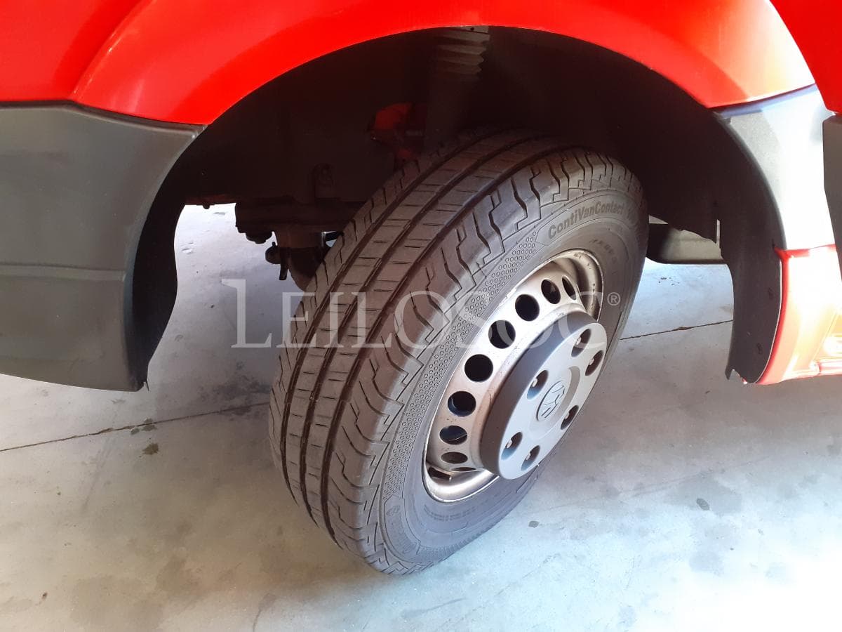 Volkswagen Crafter 2.0 TDI · Ano 2014 — imagen 26