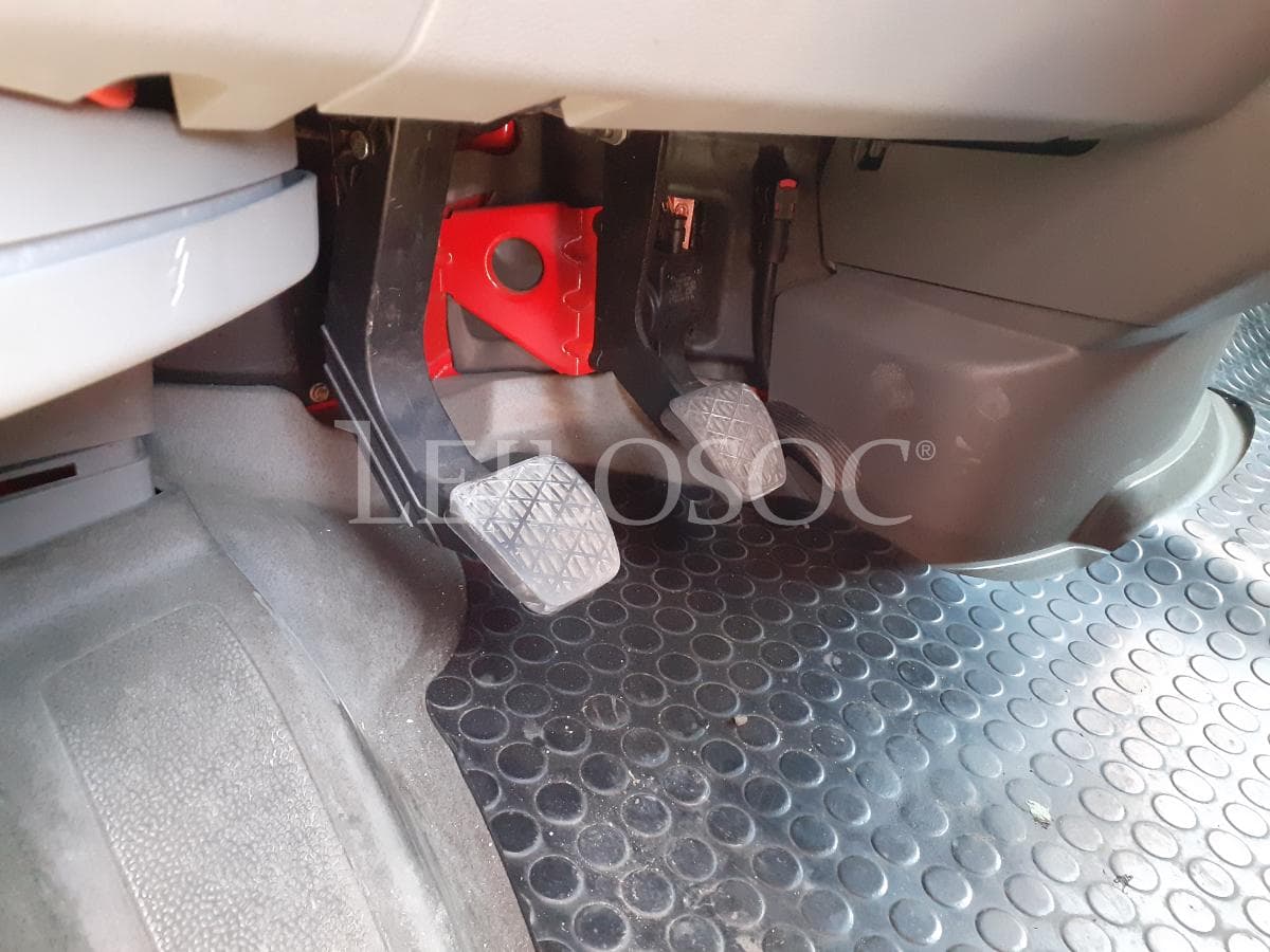 Volkswagen Crafter 2.0 TDI · Ano 2014 — imagen 8