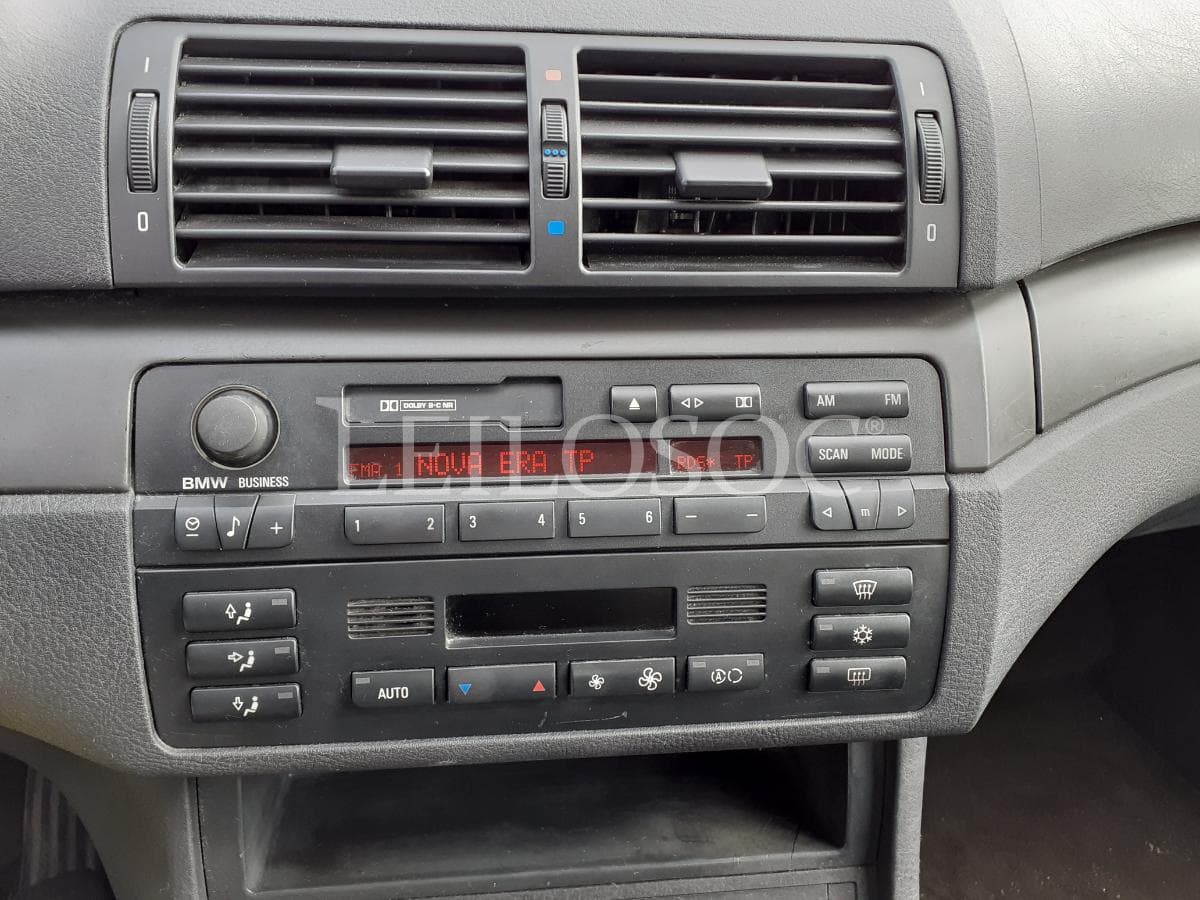 BMW 316i · Ano 2001 — image 14