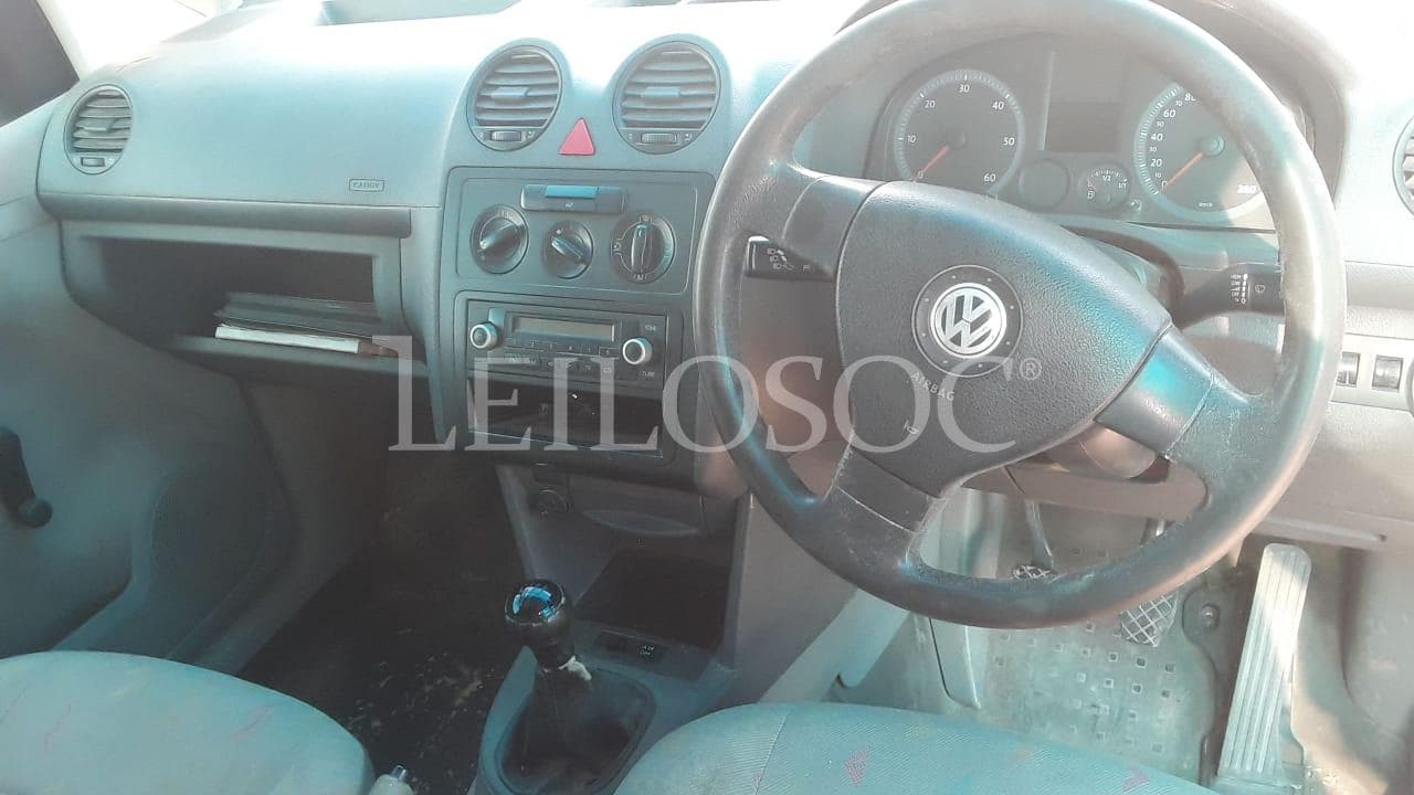VW Caddy · — imagen 6