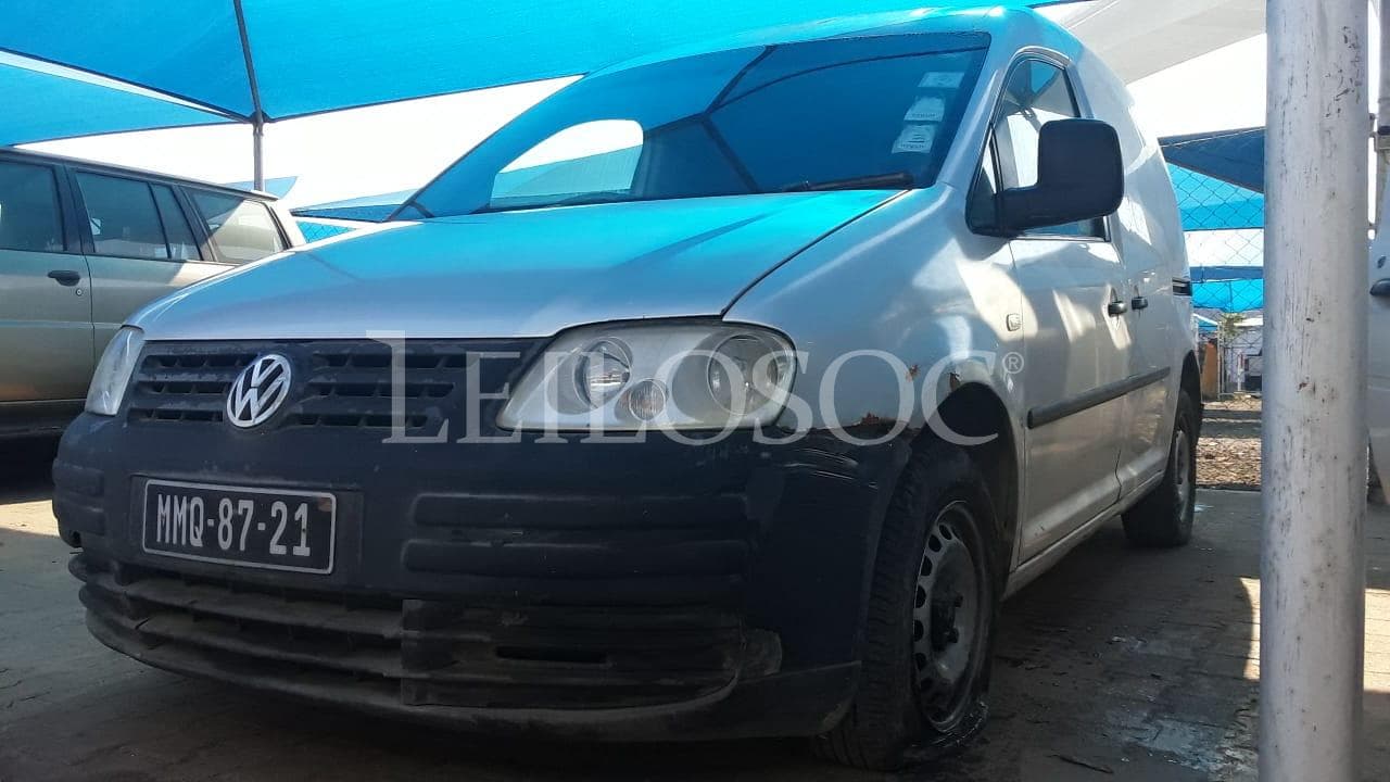 VW Caddy · — imagen 2