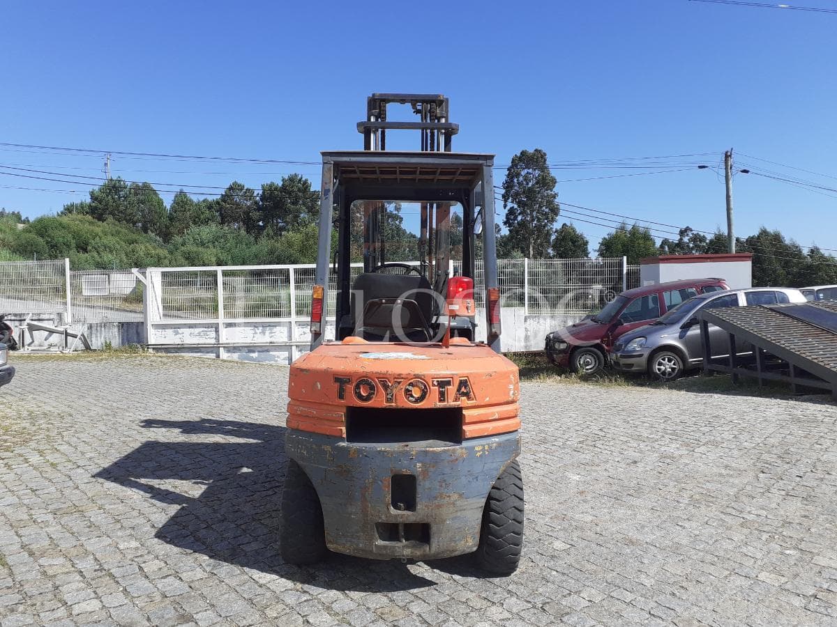 Empilhador Toyota FD30 — image 5