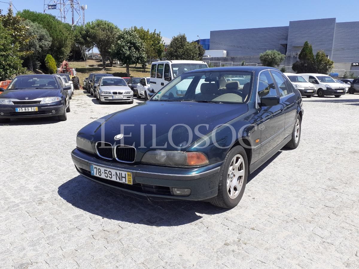 BMW 520 i · Ano 1999 — imagem 3