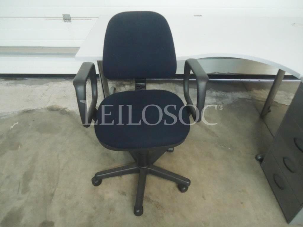 Bureau et Chaise — image 4