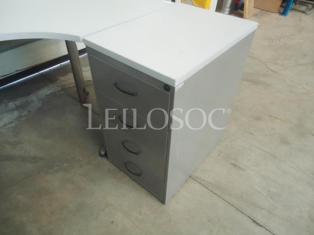 Bureau et Chaise — image 6