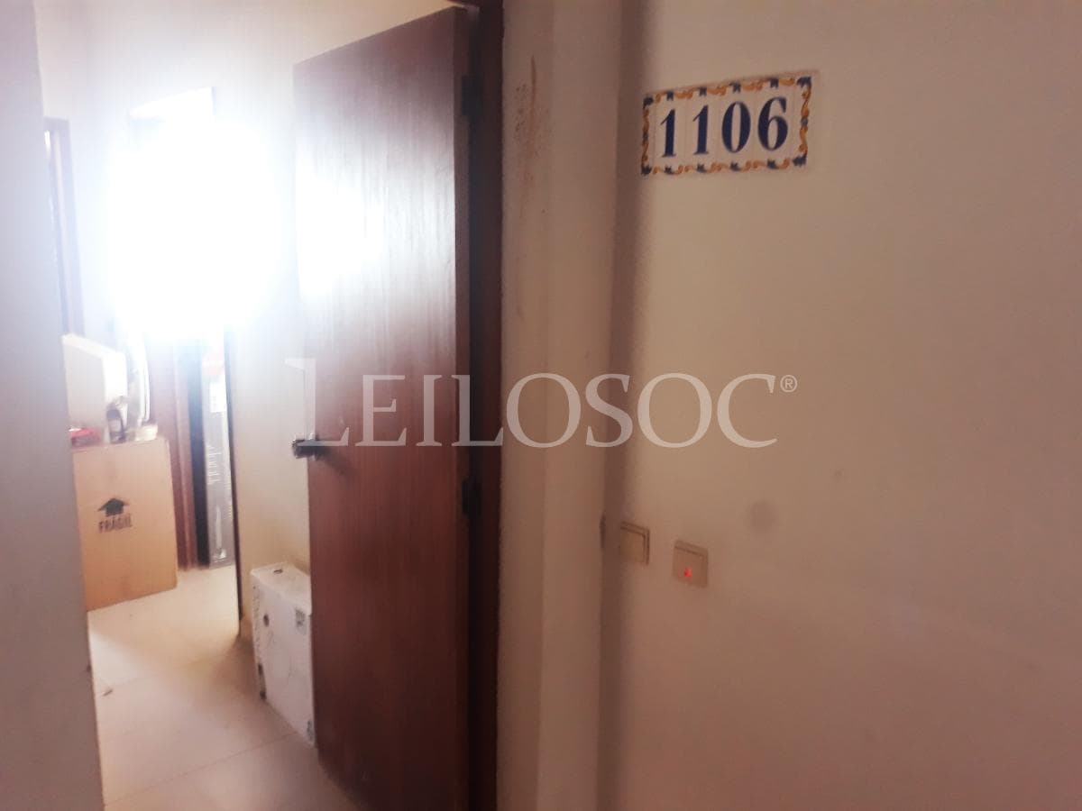 Apartamento T1 + 2 Arrecadações — imagem 7
