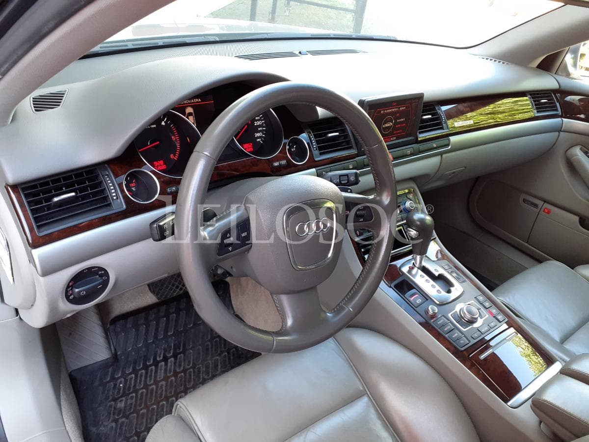 Audi A8 4.2 TDI · Ano 2007 — imagen 12
