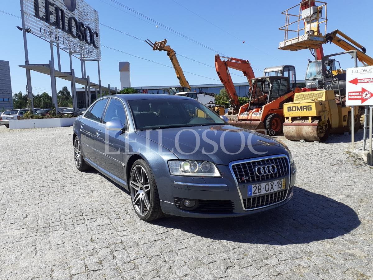 Audi A8 4.2 TDI · Ano 2007 — imagen 1