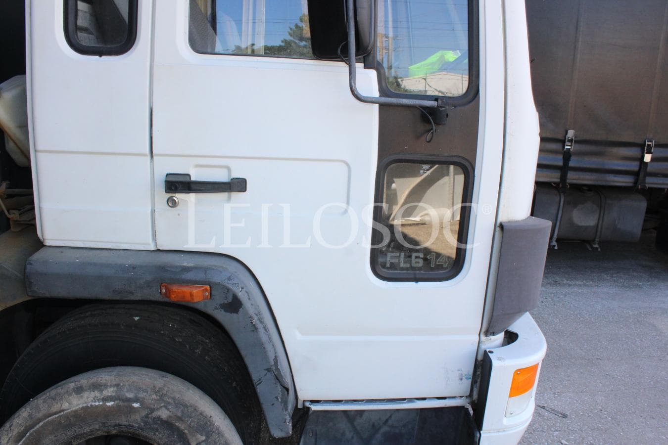 Volvo FL6 — image 4