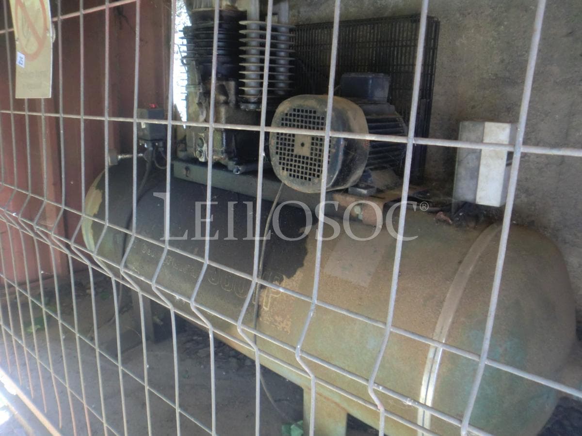 Compressor
