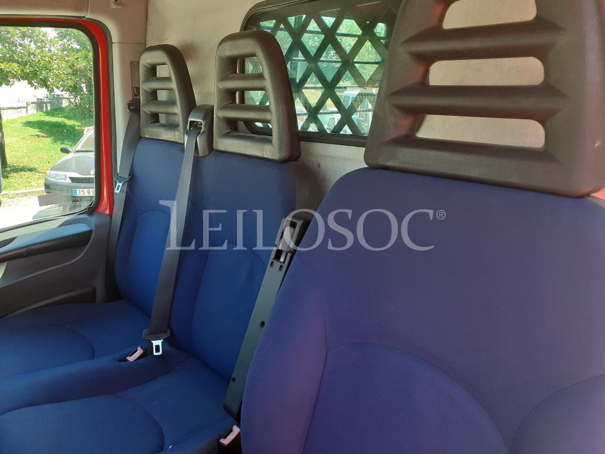 Iveco Daily 35C15 · Ano 2013 — imagen 15