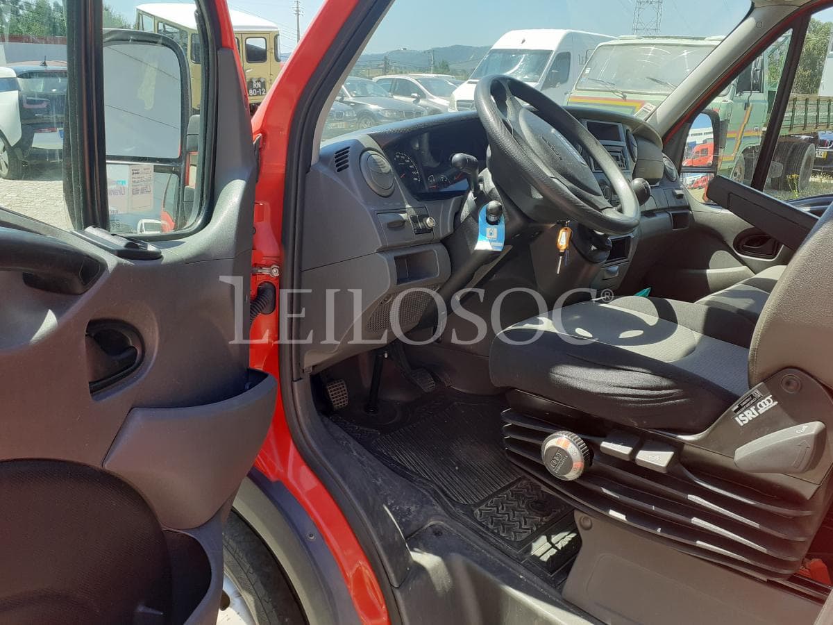 Iveco Daily 35C15 · Ano 2013 — imagen 7