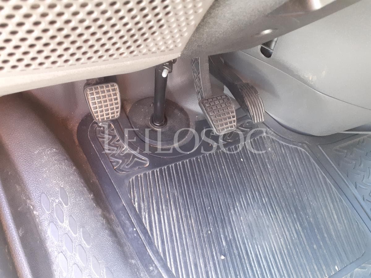 Iveco Daily 35C15 · Ano 2013 — imagen 8