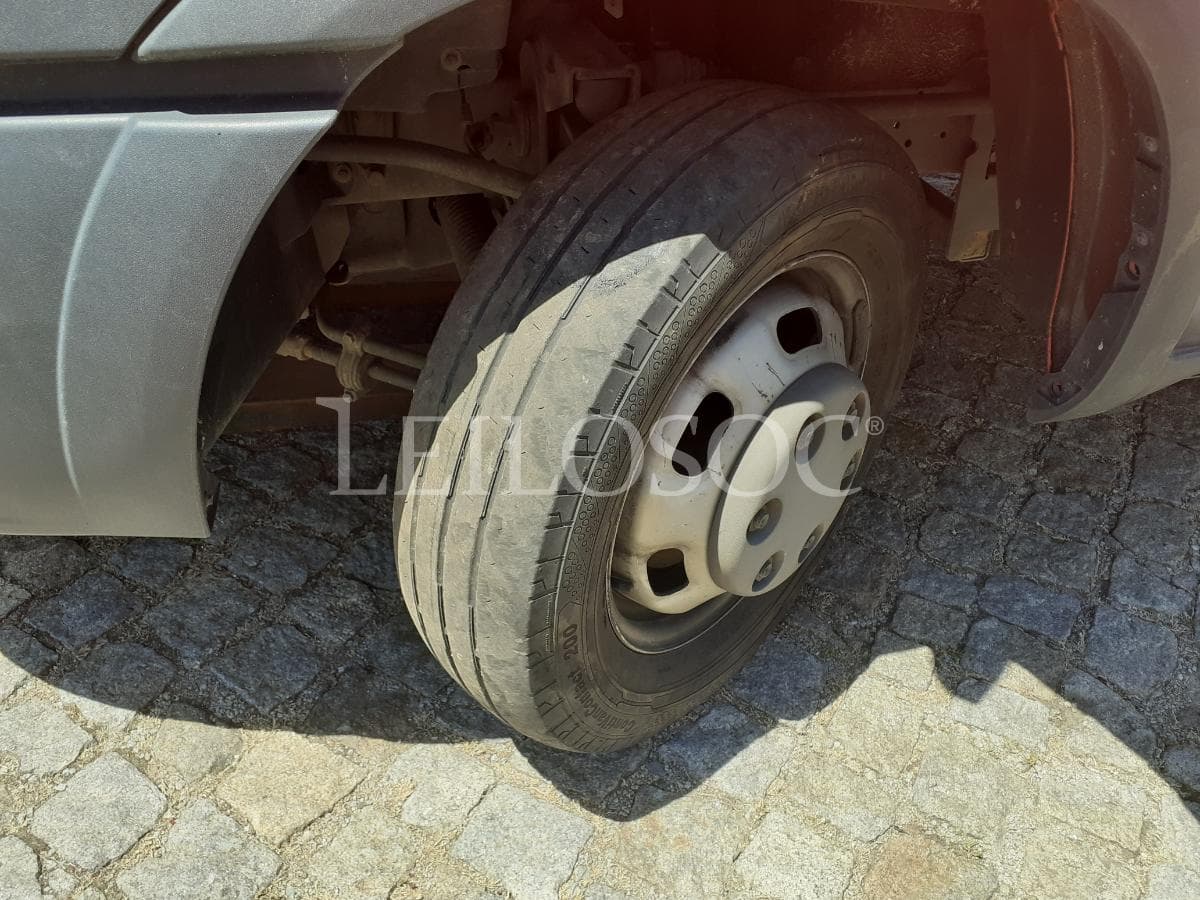 Iveco Daily 35C15 · Ano 2013 — imagen 23