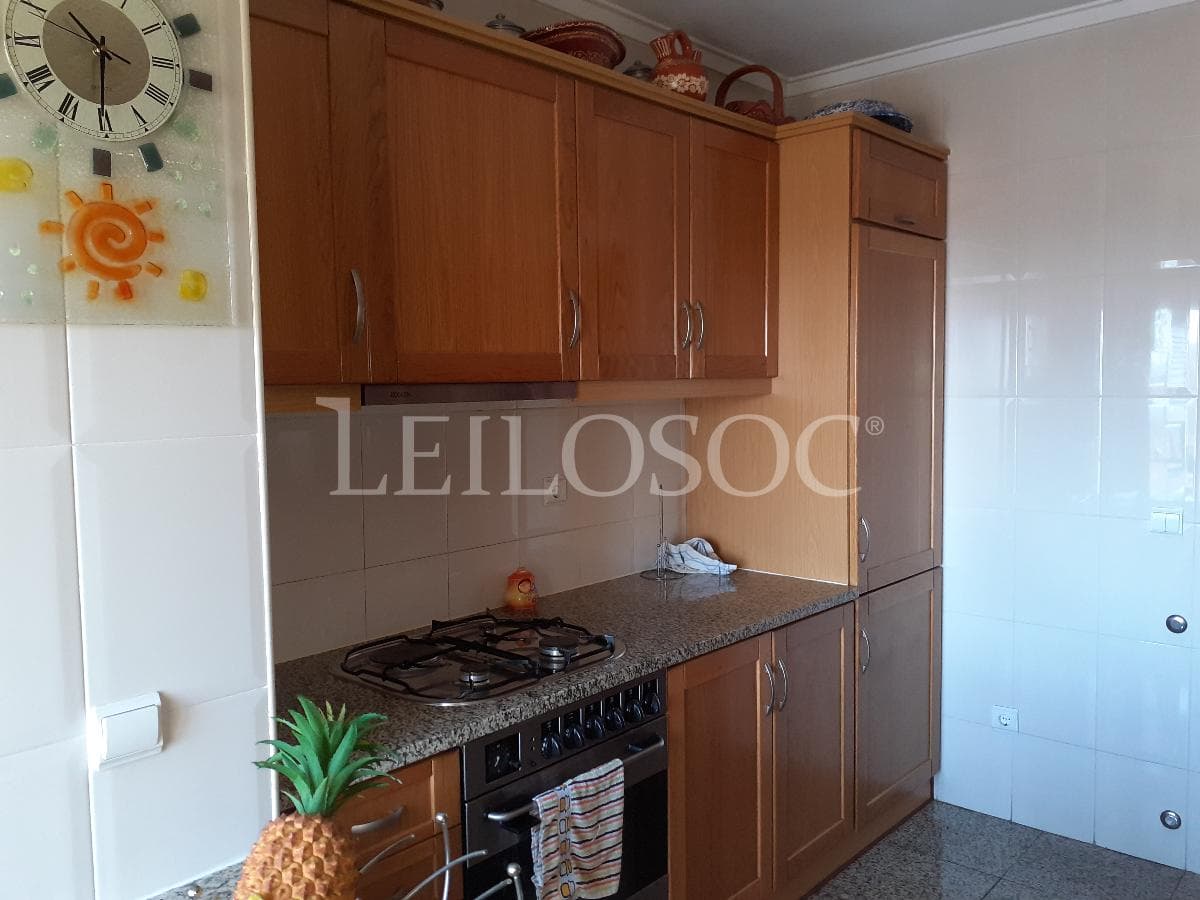 Apartamento T3 c/ Lugar de Garagem · São Félix da Marinha — imagen 7