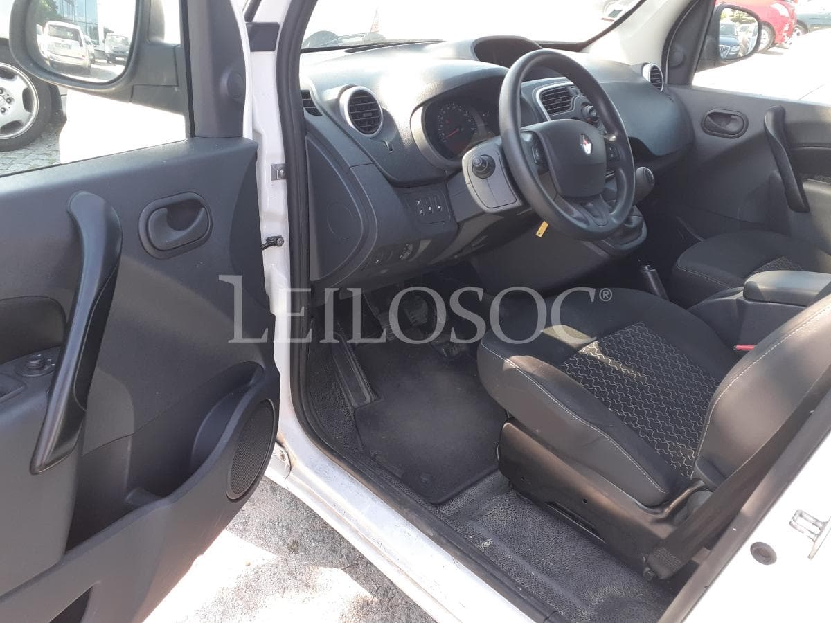 Renault Kangoo 1.5 DCI · Ano 2017 — image 7