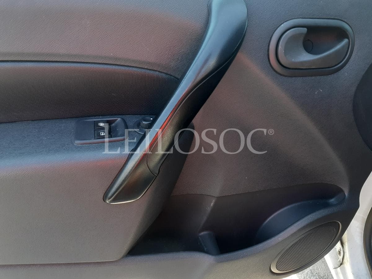 Renault Kangoo 1.5 DCI · Ano 2017 — image 9
