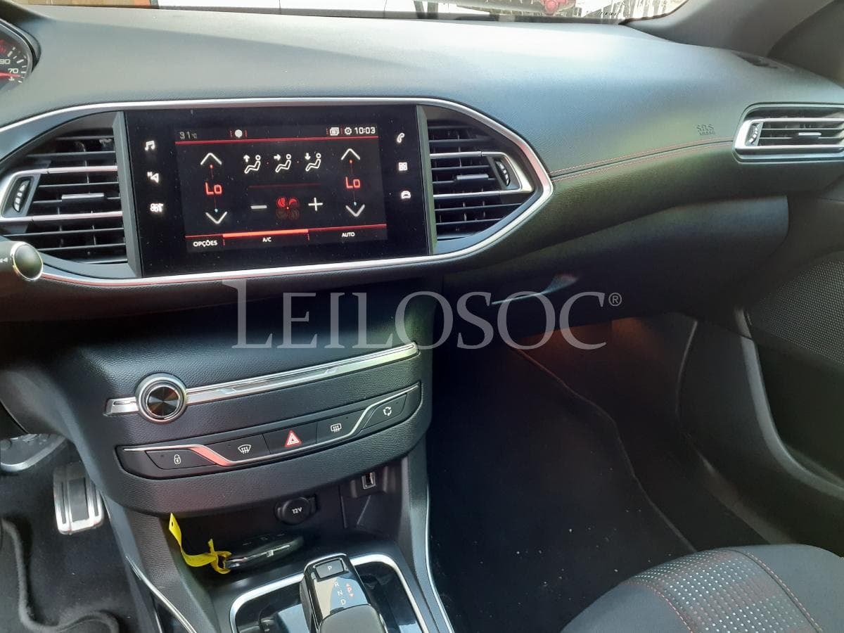 Peugeot 308 HDI GT Line · Ano 2019 — imagem 11