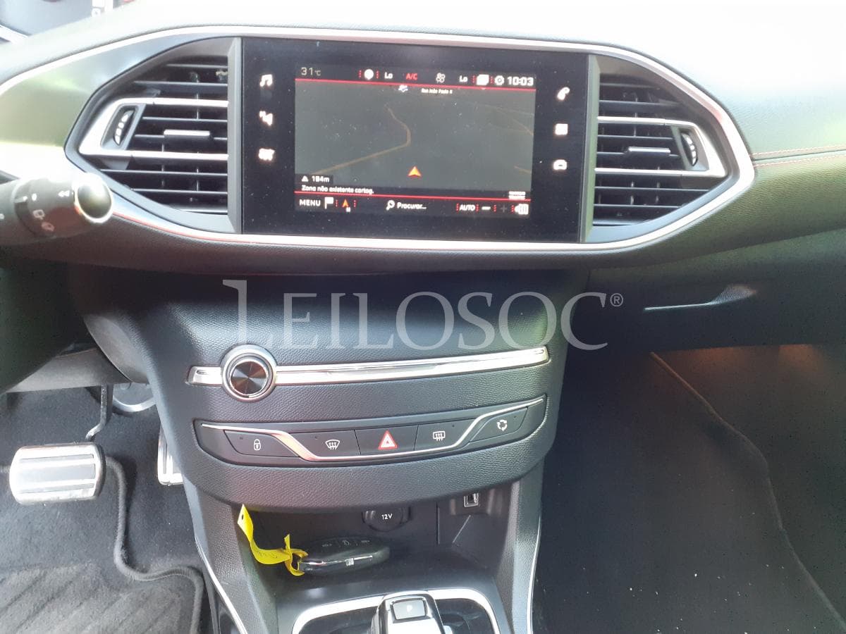 Peugeot 308 HDI GT Line · Ano 2019 — imagem 14
