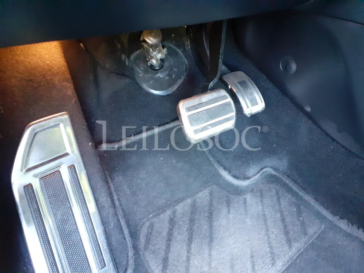 Peugeot 308 HDI GT Line · Ano 2019 — imagem 9