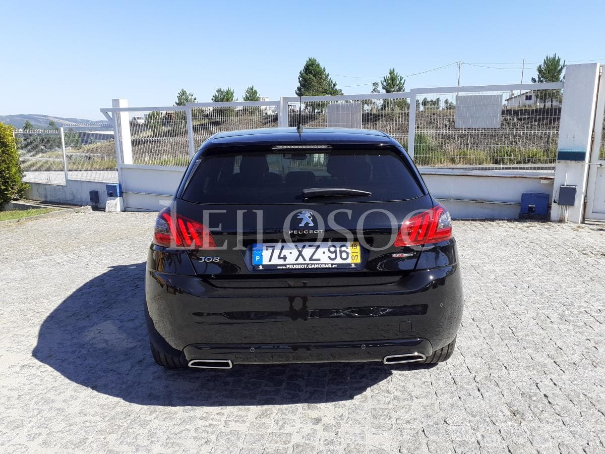 Peugeot 308 HDI GT Line · Ano 2019 — imagem 4