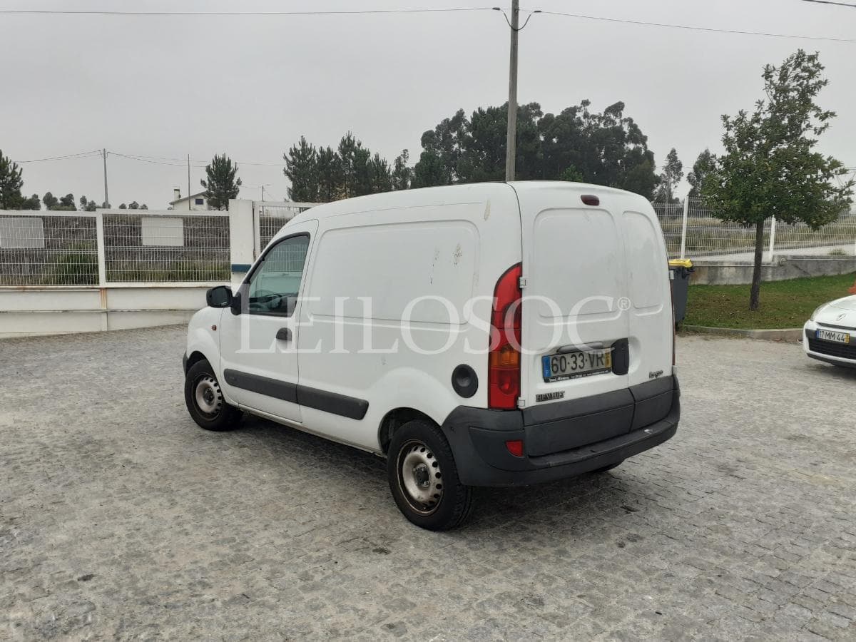 Renault Kangoo 1.9 D · 2 Lugares · Ano 2003 — imagem 4