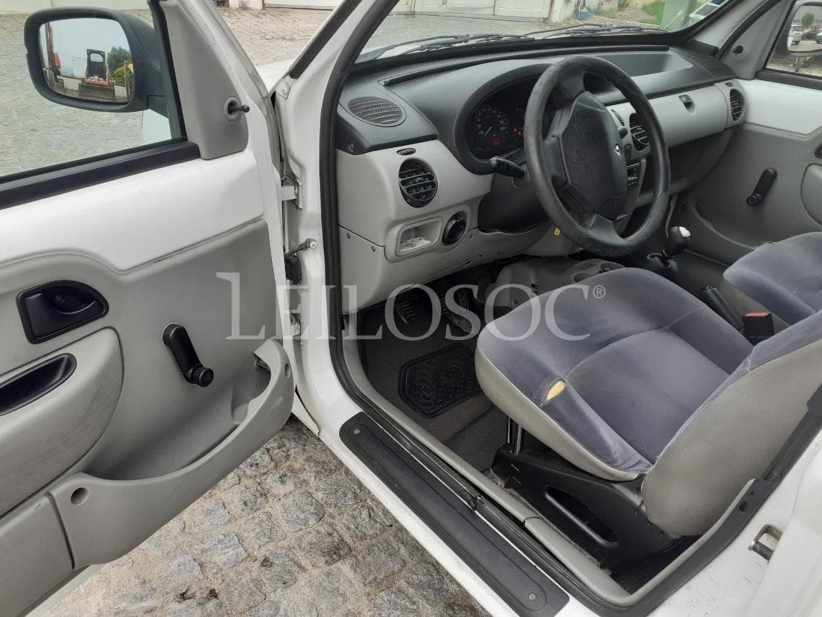 Renault Kangoo 1.9 D · 2 Lugares · Ano 2003 — imagem 7