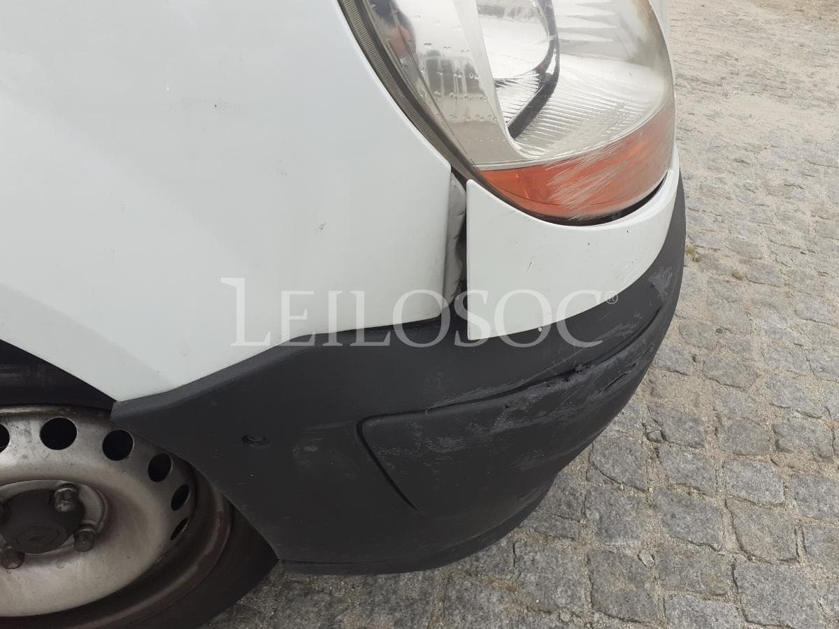 Renault Kangoo 1.9 D · 2 Lugares · Ano 2003 — imagem 19