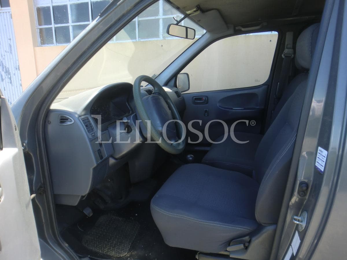 Toyota Hiace — imagen 3