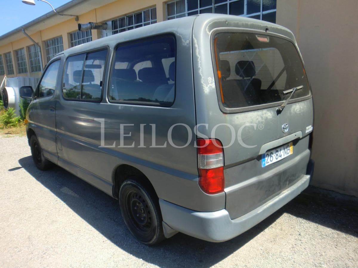 Toyota Hiace — imagen 2