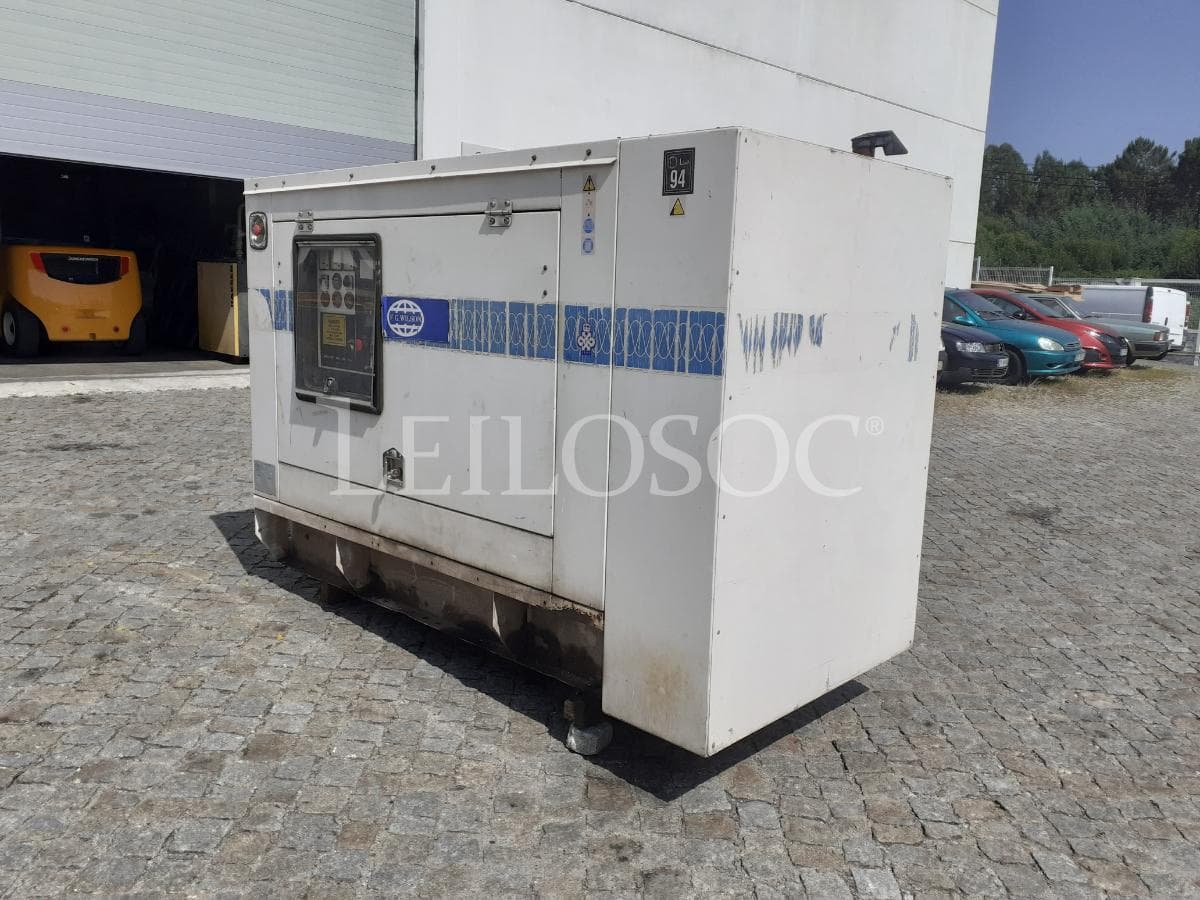 Gerador FG Wilson · Ano 1997