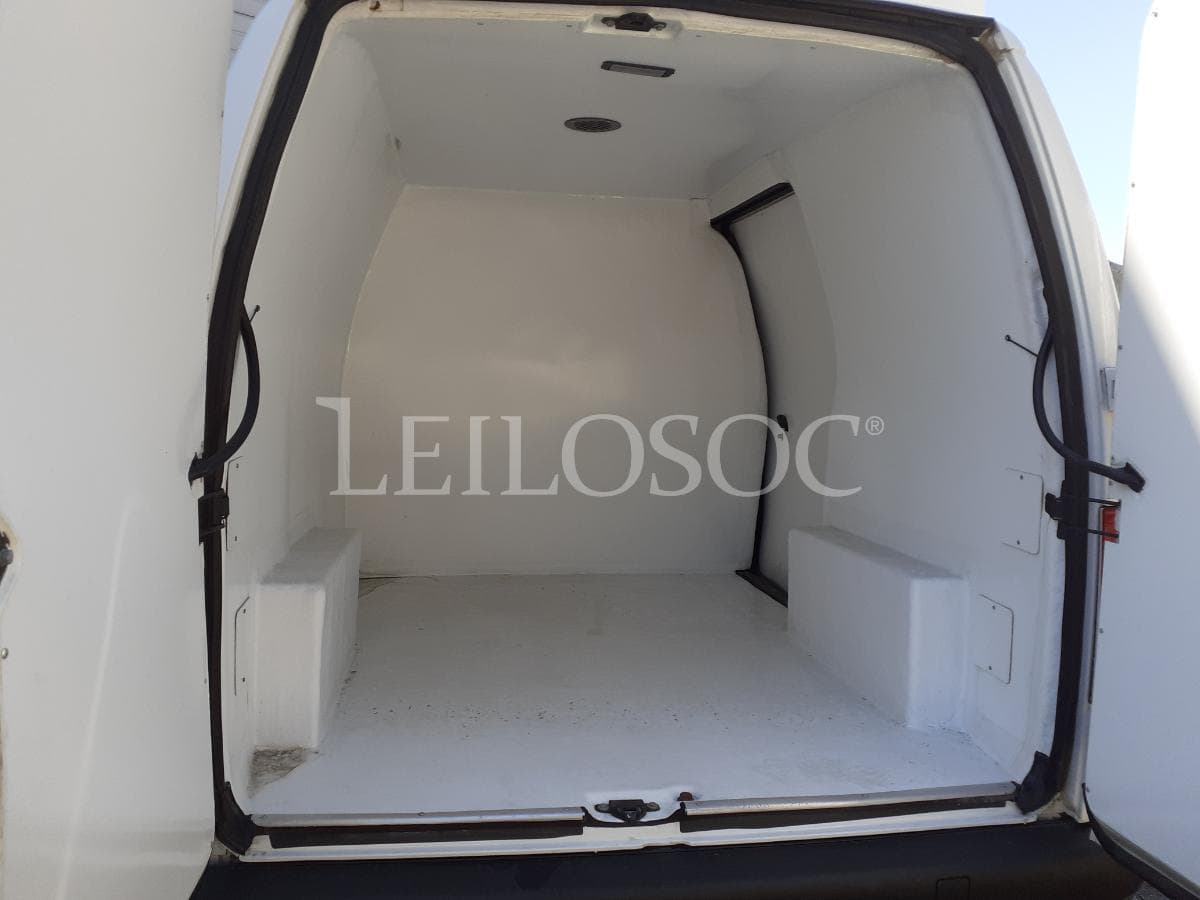 Peugeot Expert 1.9D · Ano 2001 · Caixa Isotérmica — image 7