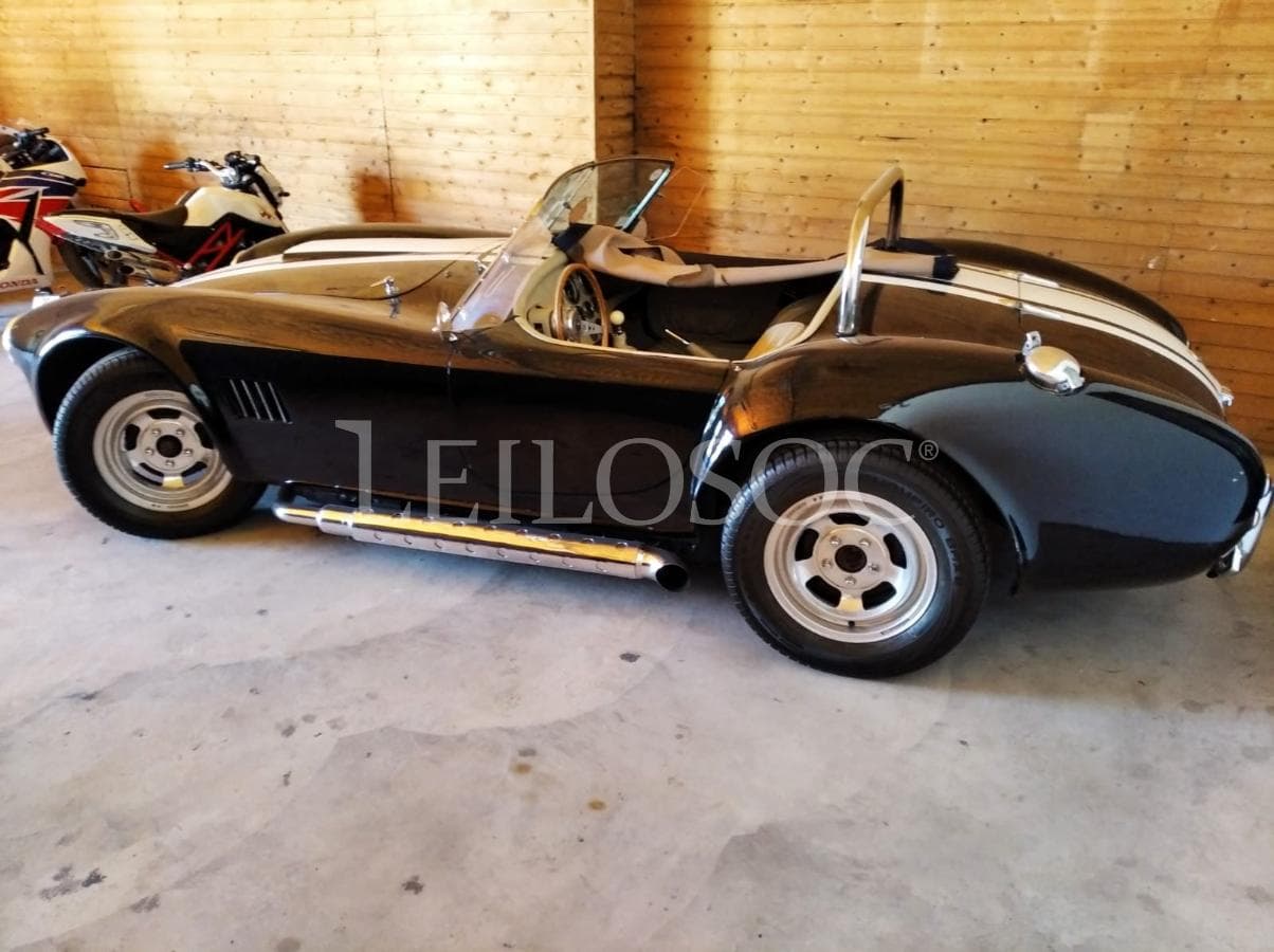 AC Shelby Cobra 5.2 V8 — image 2