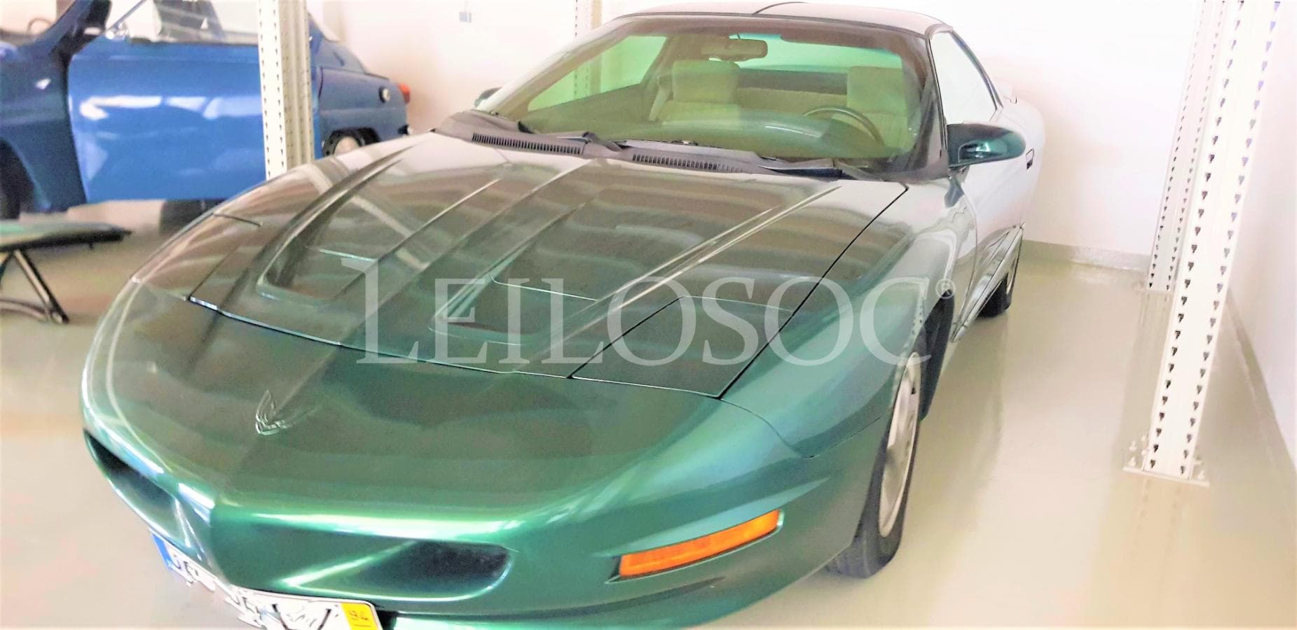 Pontiac Firebird — image 1