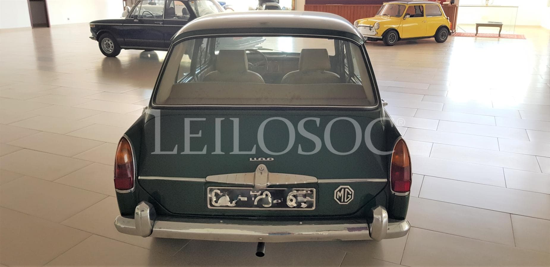 MG 1100 — image 3