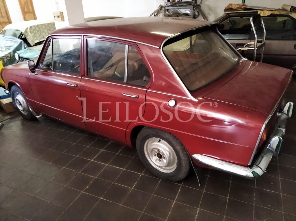 Triumph 1300 — image 3