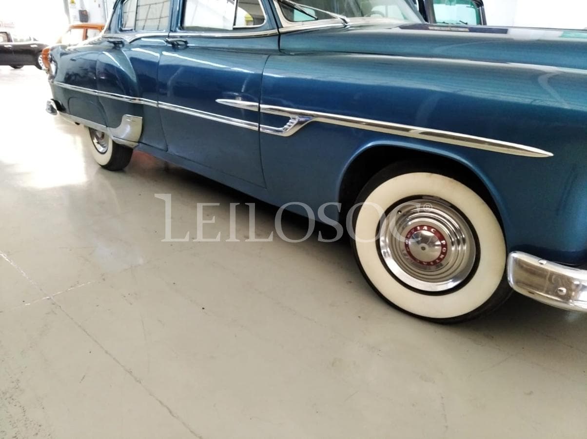 Pontiac Chieftain Deluxe — imagen 5
