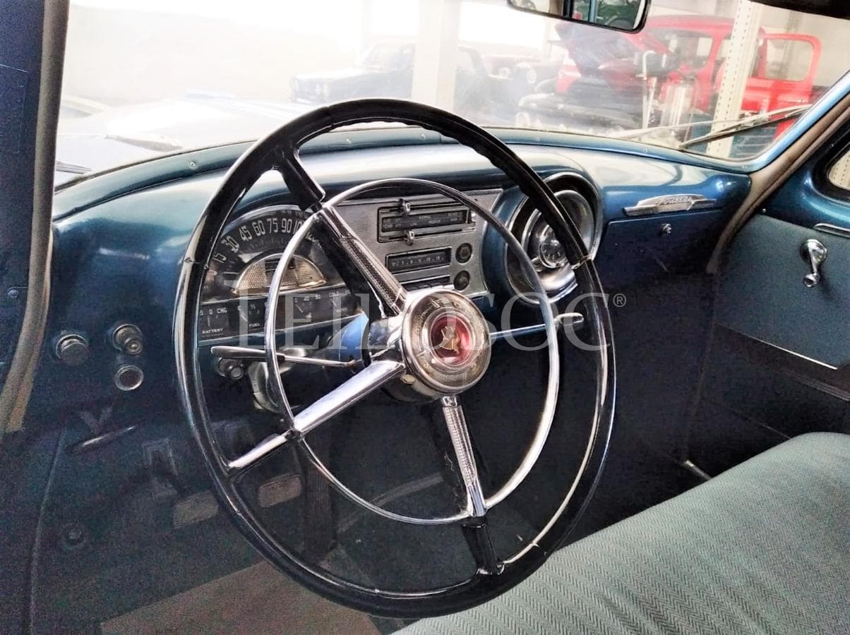Pontiac Chieftain Deluxe — imagen 7