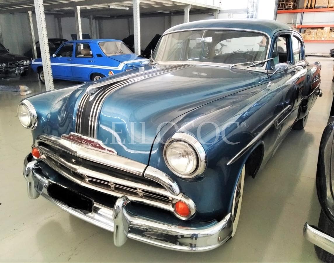 Pontiac Chieftain Deluxe — imagen 2