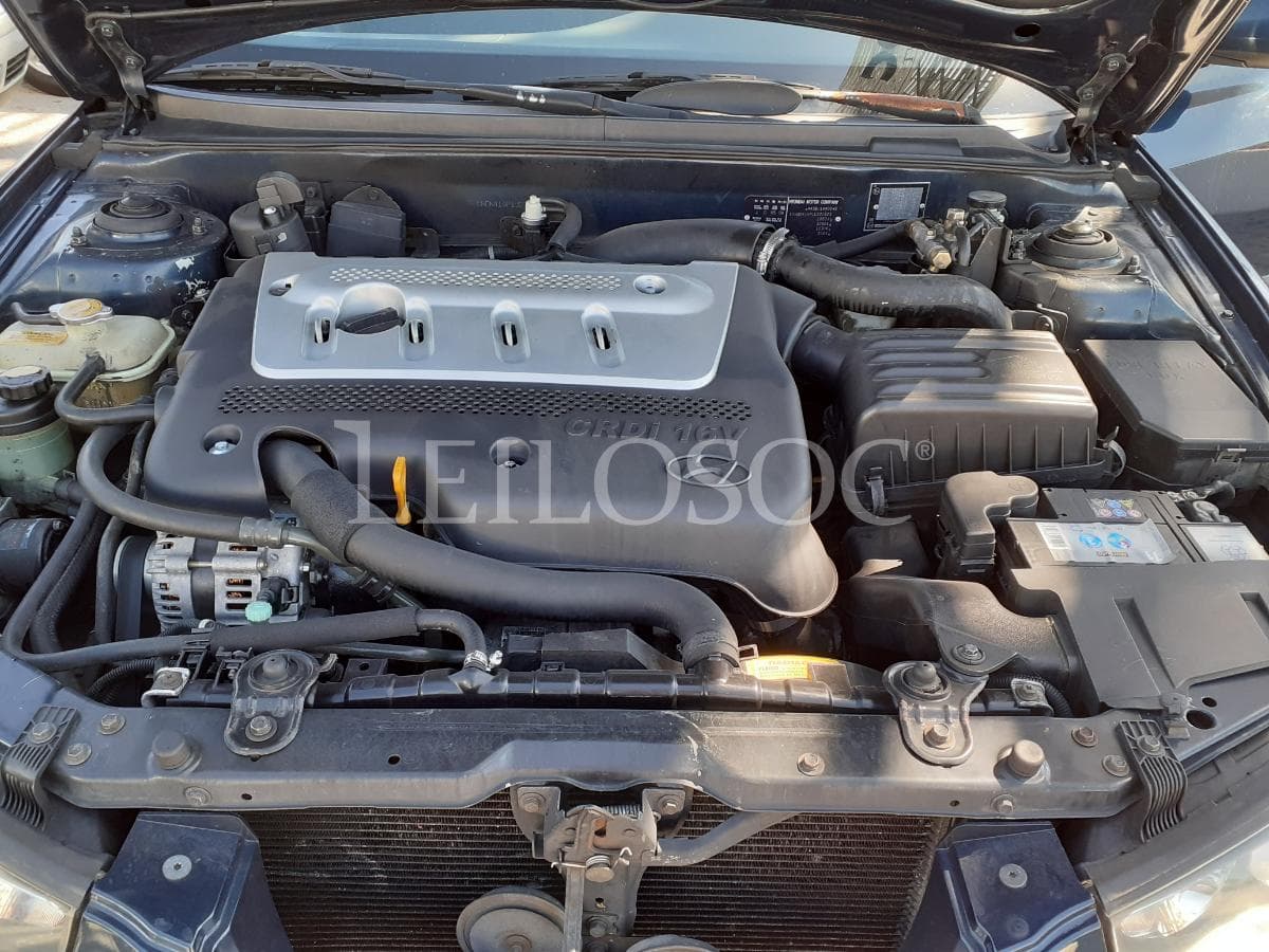 Hyundai Elantra 2.0 CRDI · Ano 2003 — imagen 19