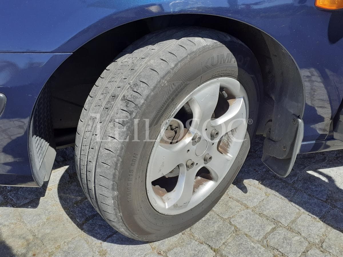 Hyundai Elantra 2.0 CRDI · Ano 2003 — imagen 20