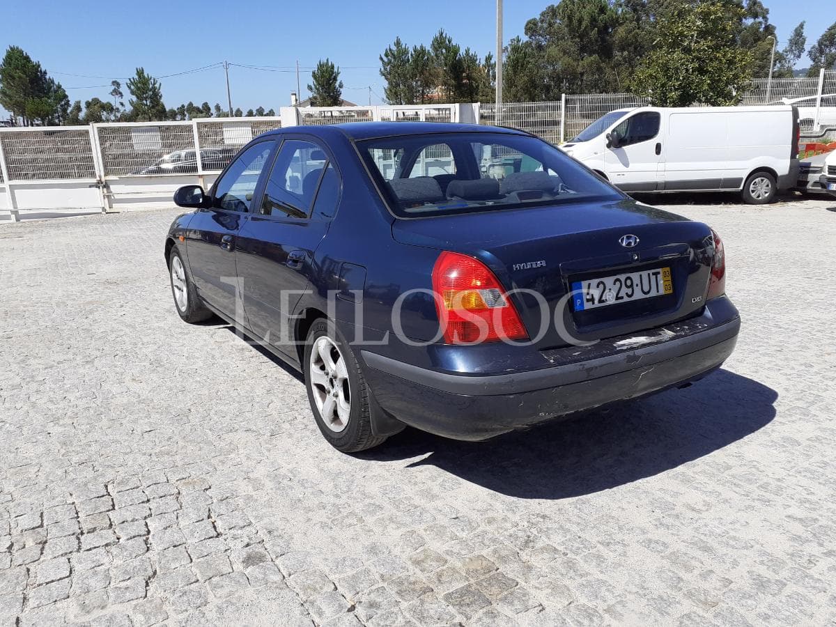 Hyundai Elantra 2.0 CRDI · Ano 2003 — imagen 6