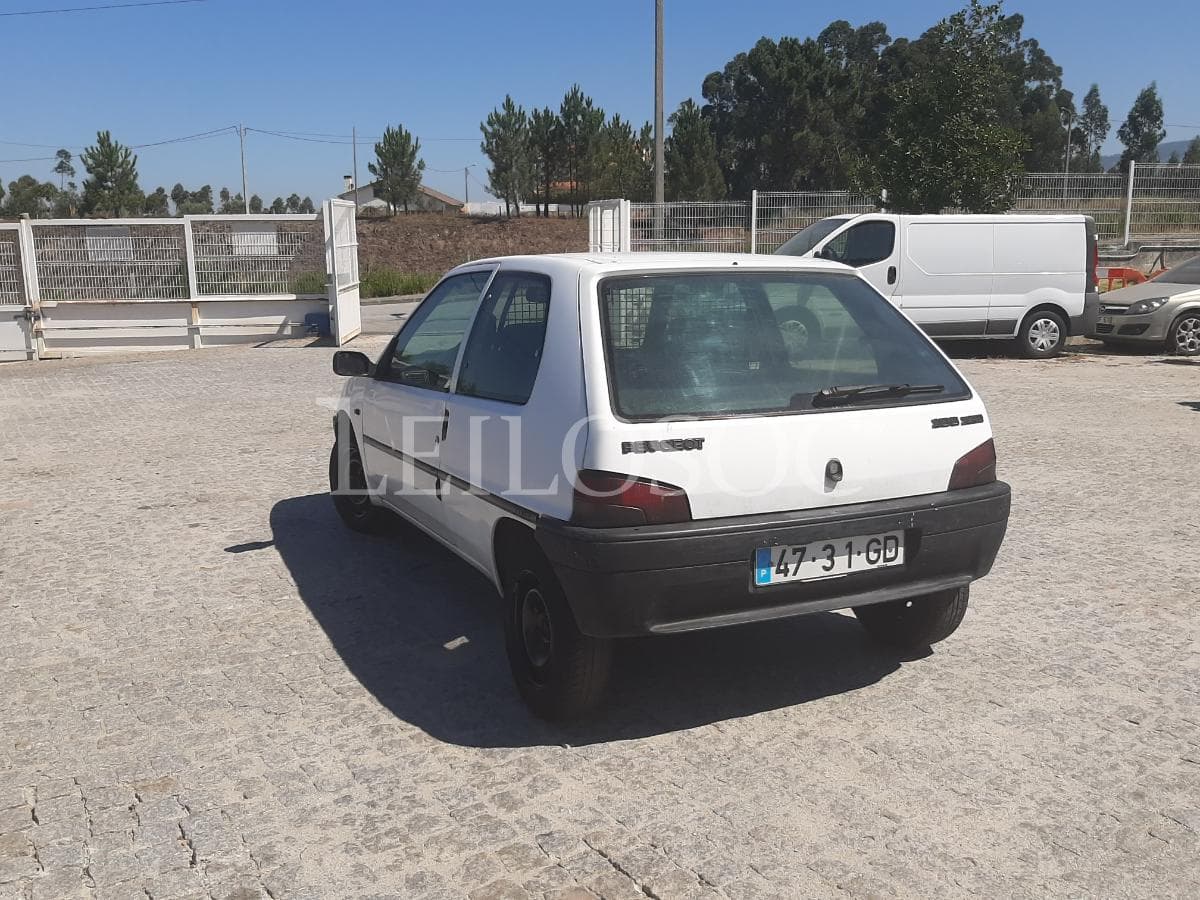 Peugeot 106 XAD · Ano 1996 — image 6