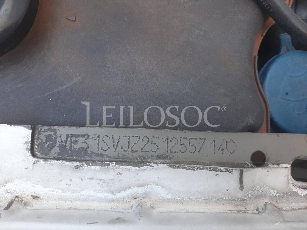 Peugeot 106 XAD · Ano 1996 — image 17