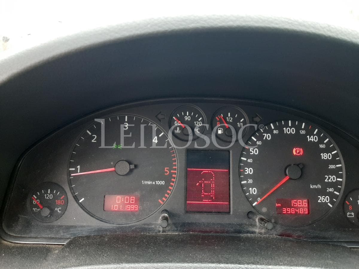 Audi A6 1.9 TDI · Ano 2000 — imagem 12