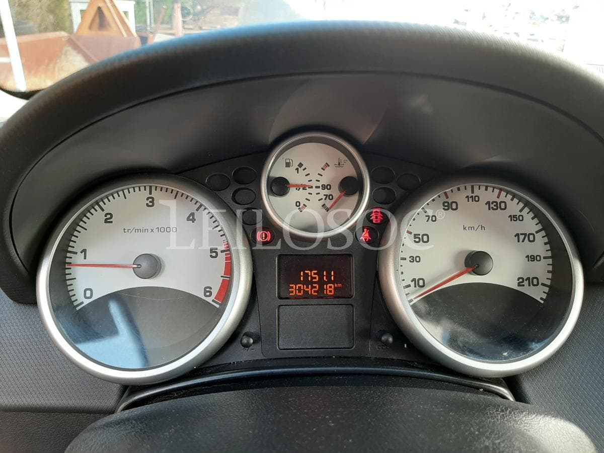 Peugeot 207 HDI · Ano 2007 — imagem 10